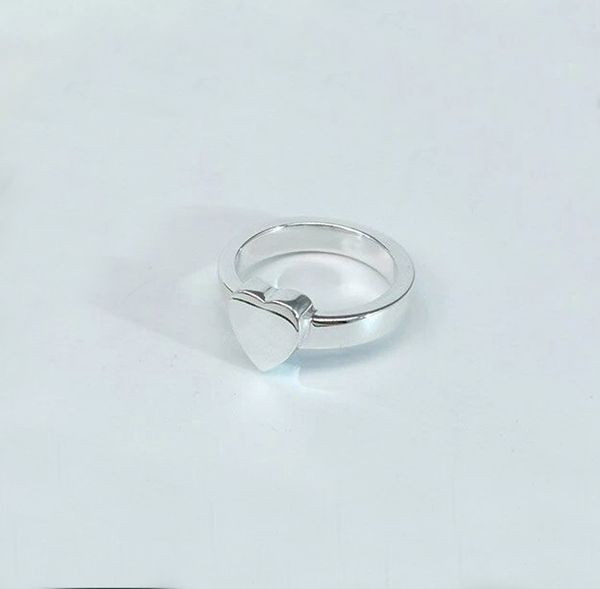 2022 silver plated ring with heart for mens and women engagement wedding jewelry lover gift
2022 silver plated ring with heart for mens and women engagement wedding jewelry lover gift