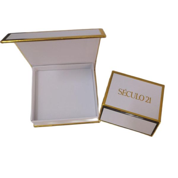 christmas decorations fancy paperboard box exquisite luxury silk candy chocolate gift supplies wedding/christmas
christmas decorations fancy paperboard box exquisite luxury silk candy chocolate gift supplies wedding/christmas