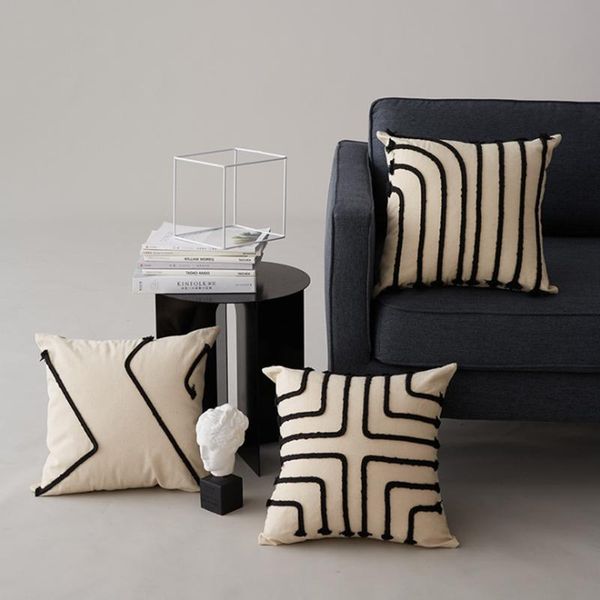 cushion/decorative pillow sofa seat cushion cover fashion rope embroidered canvas pillowcase home office car creative geometric striped deco
cushion/decorative pillow sofa seat cushion cover fashion rope embroidered canvas pillowcase home office car creative geometric striped deco