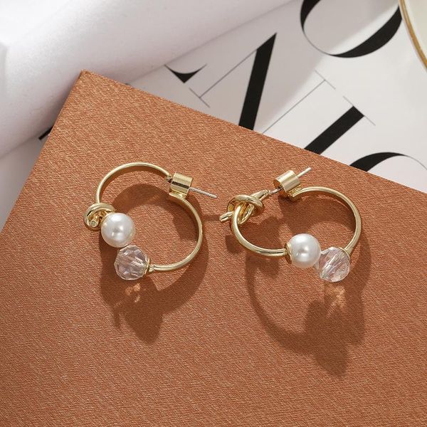 stud s925 needle creative design earrings for women crystal personality geometric pearl earring fashion jewelry accessories, Golden;silver
stud s925 needle creative design earrings for women crystal personality geometric pearl earring fashion jewelry accessories, Golden;silver