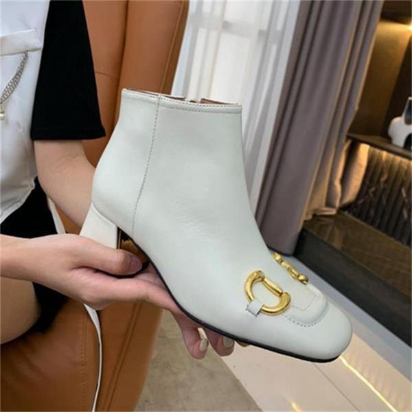 luxury designer boots women winter sock boot guucci letter chain leather louiings shoes flat mid high heel sdgdsadgf, Black
luxury designer boots women winter sock boot guucci letter chain leather louiings shoes flat mid high heel sdgdsadgf, Black
