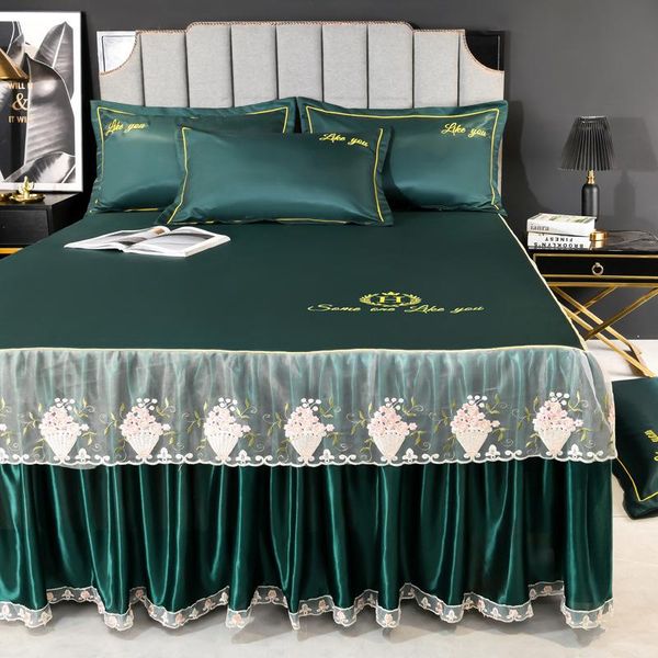 comforter cover size 4 pcs bedspreads for bed crystal velvet super king bedding luxurious bedspread on the sets
comforter cover size 4 pcs bedspreads for bed crystal velvet super king bedding luxurious bedspread on the sets