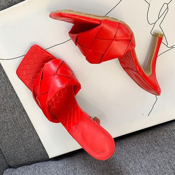 solid knitted thin high kitten heels slippers shoes woman carving open toe flipflops square anti-skid stilletto sandals, Black
solid knitted thin high kitten heels slippers shoes woman carving open toe flipflops square anti-skid stilletto sandals, Black