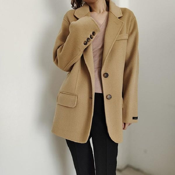 women's wool & blends 2021 black coats for women winterwear single breasted slim solid ladies winter jacket button turn down collar cas
women's wool & blends 2021 black coats for women winterwear single breasted slim solid ladies winter jacket button turn down collar cas