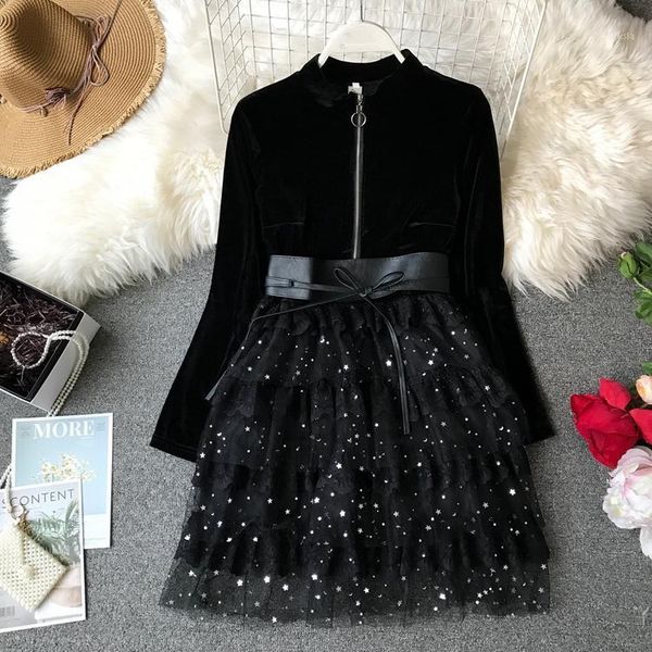 casual dresses hisuma 2021 spring women o-neck zipper velvet splicing lace mesh sequins ball gown dress female elegant waist tiered, Black;gray
casual dresses hisuma 2021 spring women o-neck zipper velvet splicing lace mesh sequins ball gown dress female elegant waist tiered, Black;gray