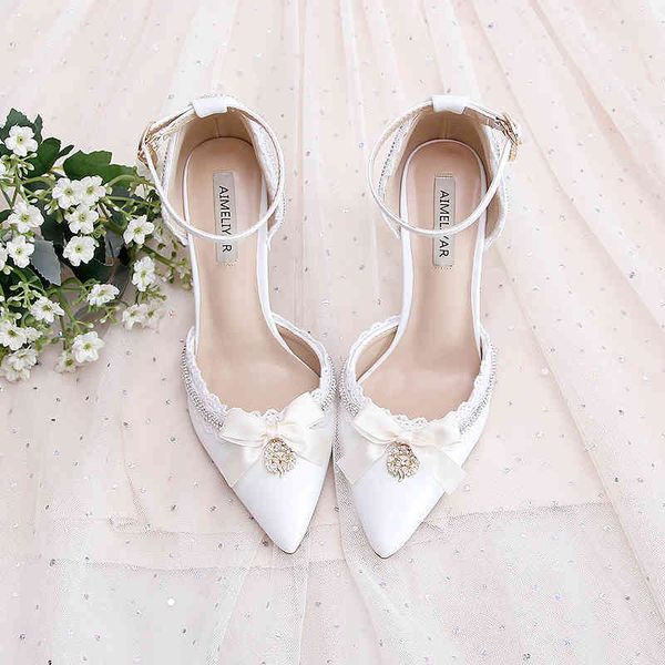 sandals pointed hollow french white gentle wind girly sandals with bow knot rhinestones mori sweet stiletto fairy high heels, Black
sandals pointed hollow french white gentle wind girly sandals with bow knot rhinestones mori sweet stiletto fairy high heels, Black