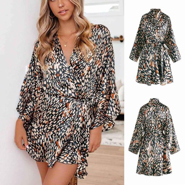 women's sleepwear 2021 summer leopard printed kimono cardigan womens nightgown robe cover up satin silky bathrobe, Black;red
women's sleepwear 2021 summer leopard printed kimono cardigan womens nightgown robe cover up satin silky bathrobe, Black;red