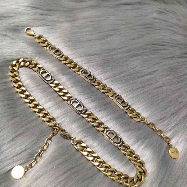 luxury designer fashion necklace d / dijia heavy industry bracelet women's net letter diamond inlaid, Red;brown
luxury designer fashion necklace d / dijia heavy industry bracelet women's net letter diamond inlaid, Red;brown