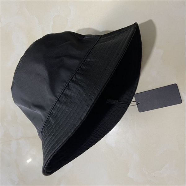 2021bucket hats for women fashion classic designer nylon autumn spring fisherman hat sun caps drop ship, Blue;gray
2021bucket hats for women fashion classic designer nylon autumn spring fisherman hat sun caps drop ship, Blue;gray