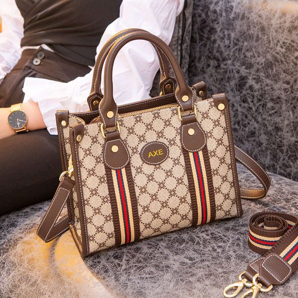 hbp fashion new versatile handbag bag 2020 new autumn and winter women's one shoulder fashion trend
hbp fashion new versatile handbag bag 2020 new autumn and winter women's one shoulder fashion trend