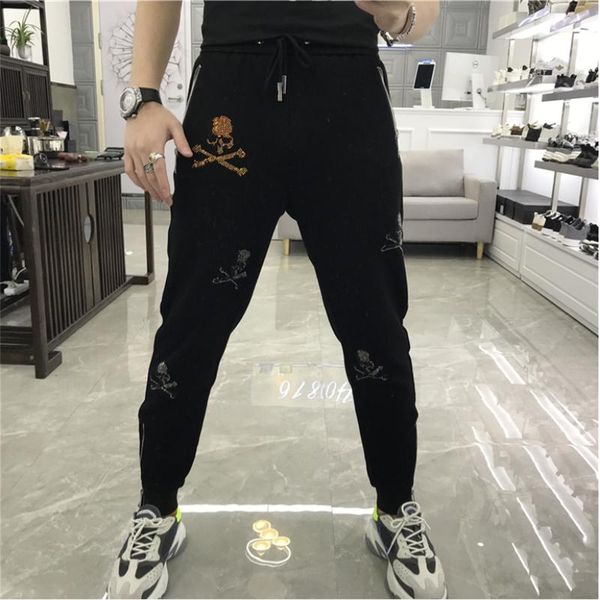 slim pants quality men handsome skull drilling casual sports quick-drying outdoor jumping joggi men's, Black
slim pants quality men handsome skull drilling casual sports quick-drying outdoor jumping joggi men's, Black