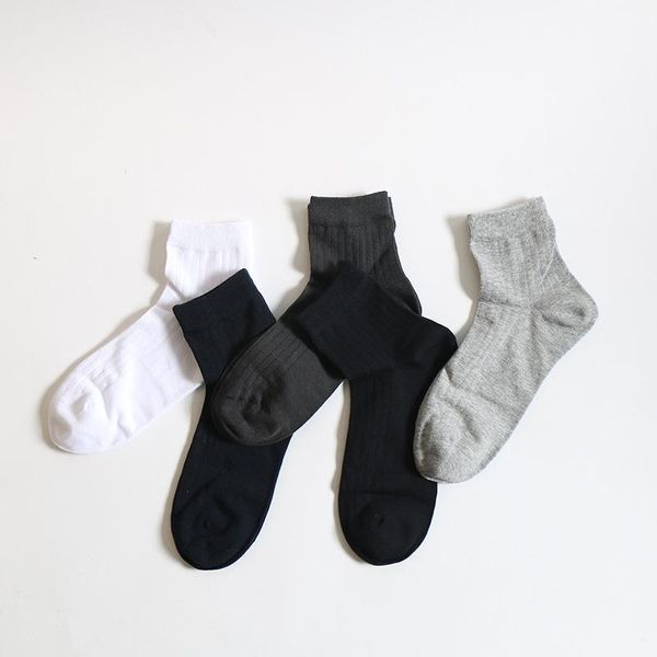 men's socks solid color cotton combed for spring and summer hand-stitched vertical striped tube, Black
men's socks solid color cotton combed for spring and summer hand-stitched vertical striped tube, Black