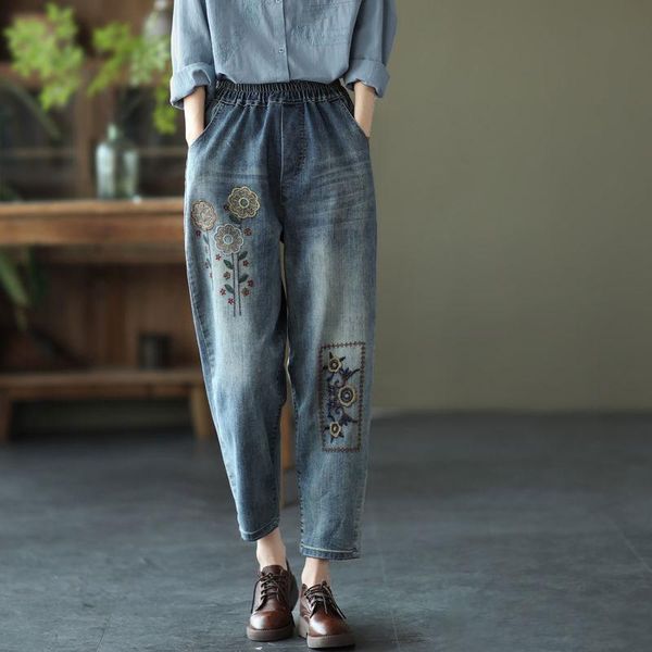 women's jeans 2021 spring autumn arts style women elastic waist cotton denim harem pants vintage embroidery flowers loose v402, Blue
women's jeans 2021 spring autumn arts style women elastic waist cotton denim harem pants vintage embroidery flowers loose v402, Blue