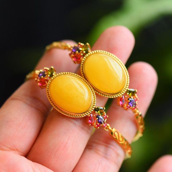 charm bracelets s925 silver natural old beeswax amber bracelet inlaid hand row zircon embellishment gold-plated, Golden;silver
charm bracelets s925 silver natural old beeswax amber bracelet inlaid hand row zircon embellishment gold-plated, Golden;silver
