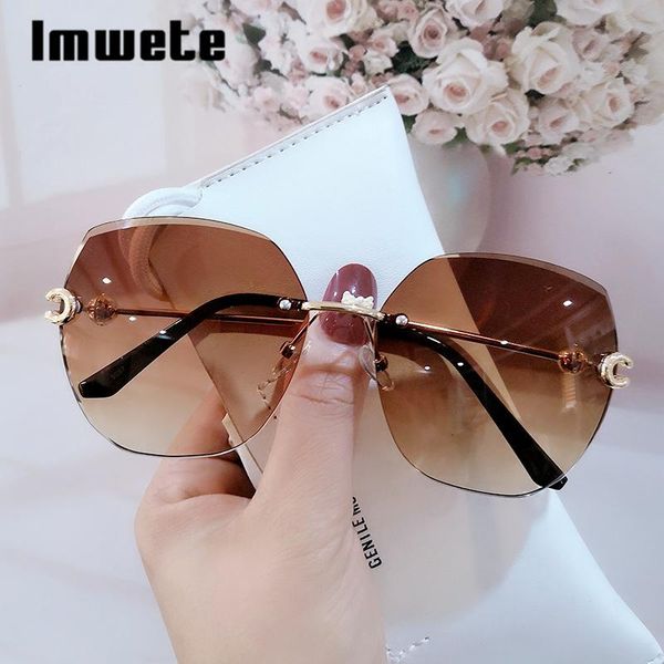 imwete metal trimming sunglasses women trendy rimless sun glasss vintage female gradient shades blue tea eyeglasses uv400 mirror, White;black
imwete metal trimming sunglasses women trendy rimless sun glasss vintage female gradient shades blue tea eyeglasses uv400 mirror, White;black