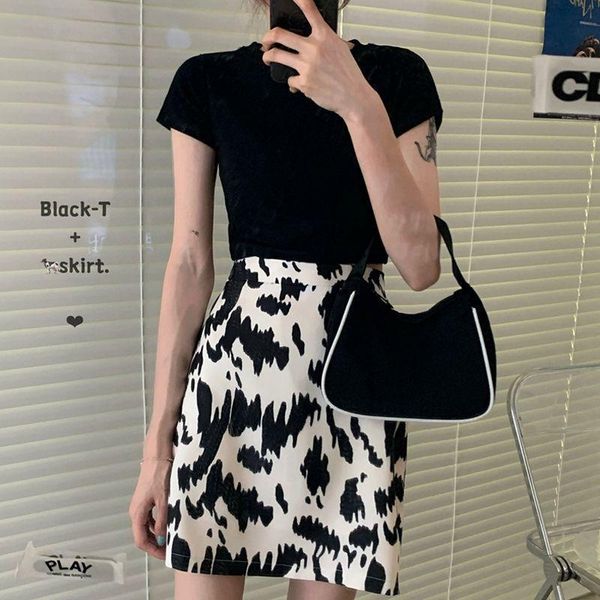 woman skirts 2021 cow hip hop mujer faldas harajuku streetwear saias mulher korean style femme jupes gothic midi skirt, Black
woman skirts 2021 cow hip hop mujer faldas harajuku streetwear saias mulher korean style femme jupes gothic midi skirt, Black