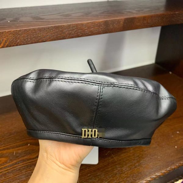 factory wholesale 50% off family catwalk soft black leather beret handsome shopping concave shape leisure flat painter hat female zhgt, Blue;gray
factory wholesale 50% off family catwalk soft black leather beret handsome shopping concave shape leisure flat painter hat female zhgt, Blue;gray