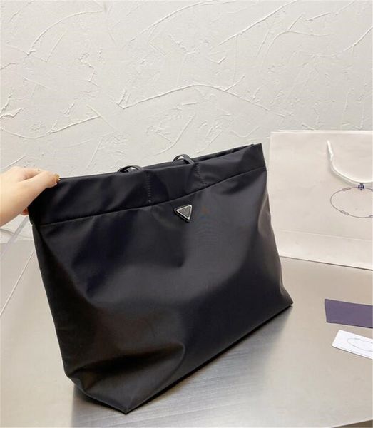 women's evening bags shoulder bag fashion messenger cross body luxury totes purse ladies design handbag p9162
women's evening bags shoulder bag fashion messenger cross body luxury totes purse ladies design handbag p9162