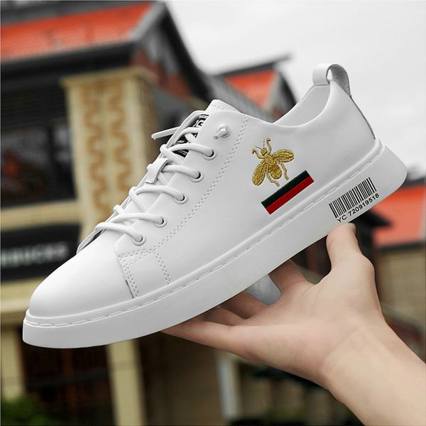 summer breathable mens sports and leisure shoes bees joker simple tide shoes real leather shoes
summer breathable mens sports and leisure shoes bees joker simple tide shoes real leather shoes