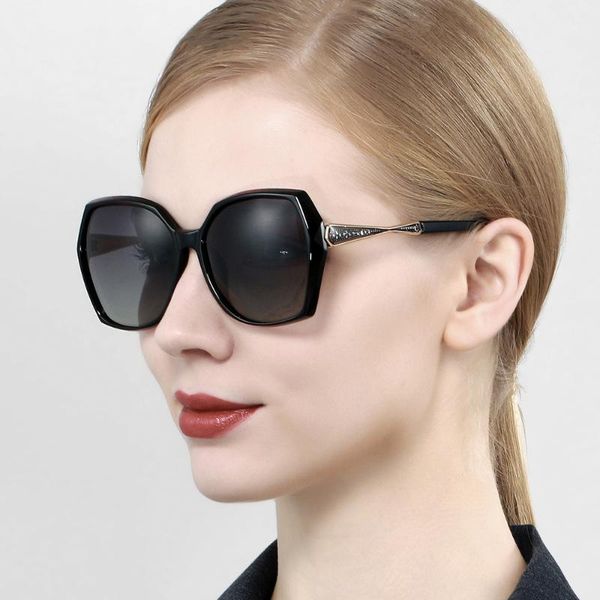women's sunglasse polarized gradient uv400 lens luxury ladies designer sun glasses eyewear for women 3160 sunglasses, White;black
women's sunglasse polarized gradient uv400 lens luxury ladies designer sun glasses eyewear for women 3160 sunglasses, White;black