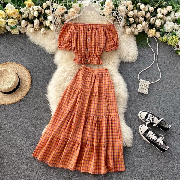 fashion set women short sleeve slash neck crop + medium long skirts 2021 summer korean ladies vintage plaid suit two piece dress, White
fashion set women short sleeve slash neck crop + medium long skirts 2021 summer korean ladies vintage plaid suit two piece dress, White