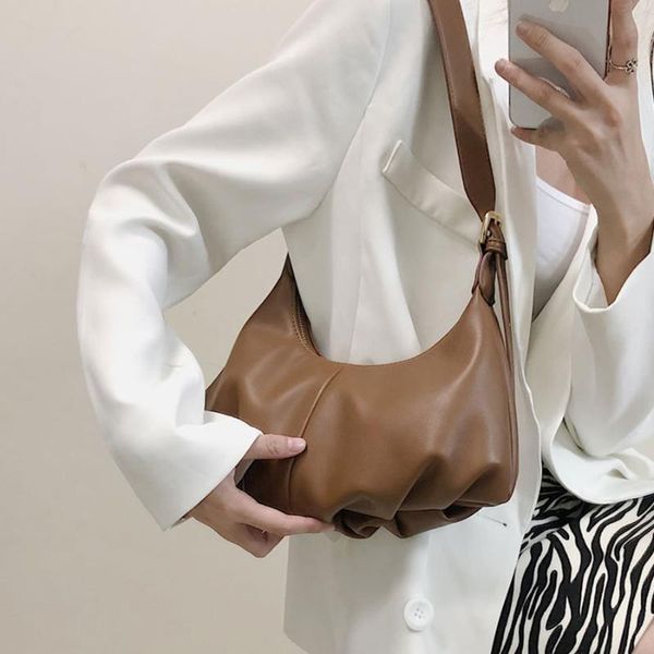 totes shoulder bags women ruched underarm bag vintage pu leather female handbag tote casual messenger crossbody purse
totes shoulder bags women ruched underarm bag vintage pu leather female handbag tote casual messenger crossbody purse