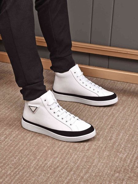 running shoes men white casual sports breathable inner soft comfortable lightweight wear-resistant simple 1110
running shoes men white casual sports breathable inner soft comfortable lightweight wear-resistant simple 1110