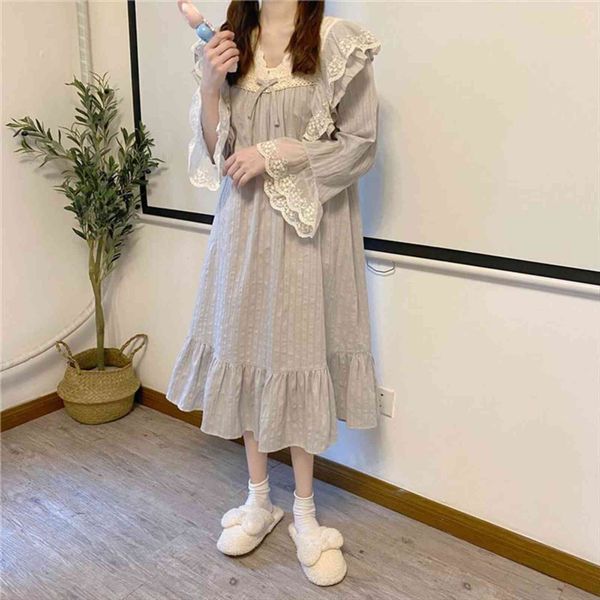 vintage lace patchwork cotton women sleepwear nightgown korea ruffles loose home clothes long sleeve nightdress midi dress y322, Black;red
vintage lace patchwork cotton women sleepwear nightgown korea ruffles loose home clothes long sleeve nightdress midi dress y322, Black;red