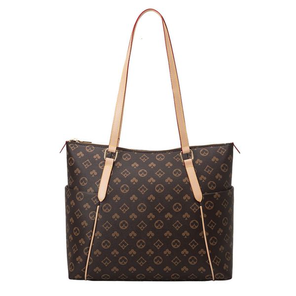 tote bag women's high-capacity printing texture 2021 shoulder high sense commuter shopping
tote bag women's high-capacity printing texture 2021 shoulder high sense commuter shopping