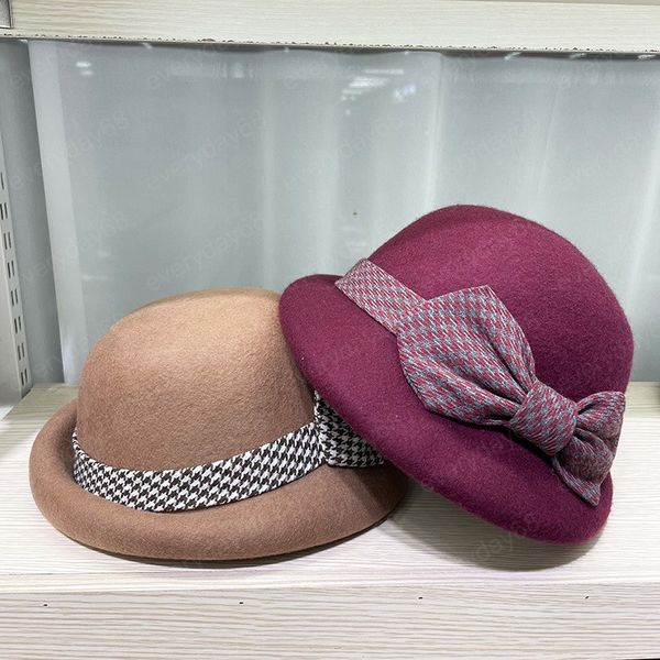 autumn winter wool plaid bowknot curly brim leisure lady beret hat women painter hat, Blue;gray
autumn winter wool plaid bowknot curly brim leisure lady beret hat women painter hat, Blue;gray