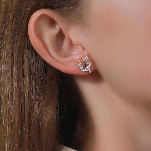 cute alloy flower elk earrings for women animal deer stud ear stylish christmas accessories ornaments jewelry gift, Golden;silver
cute alloy flower elk earrings for women animal deer stud ear stylish christmas accessories ornaments jewelry gift, Golden;silver