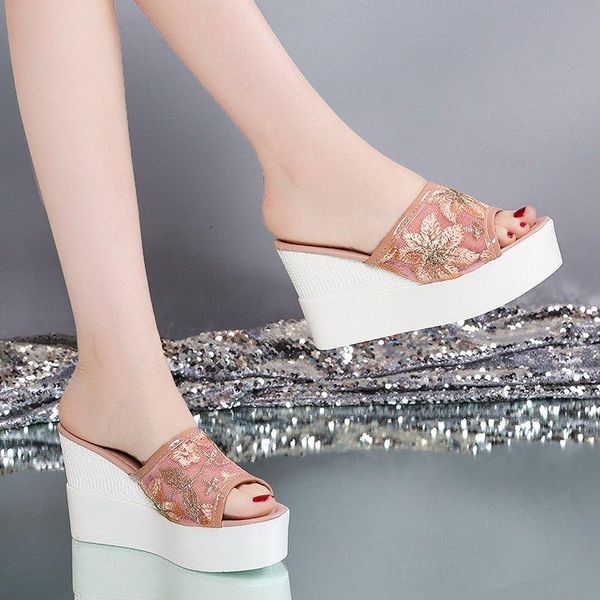 fashion embroidered sequins super high slope with thick bottom wear thin and increase fish mouth slippers women, Black
fashion embroidered sequins super high slope with thick bottom wear thin and increase fish mouth slippers women, Black