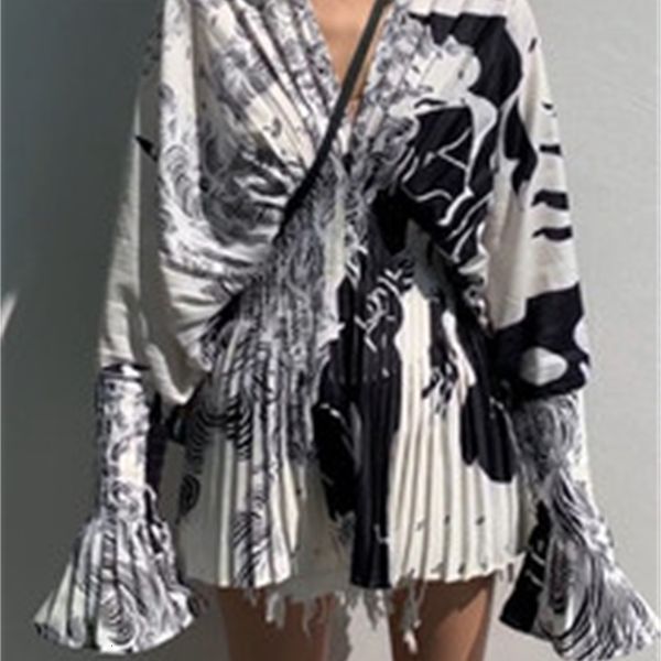 skirt women's are fashionable blouses streetwear 2021 summer worn at the waist with low-cut v bell-long slimming, Black
skirt women's are fashionable blouses streetwear 2021 summer worn at the waist with low-cut v bell-long slimming, Black