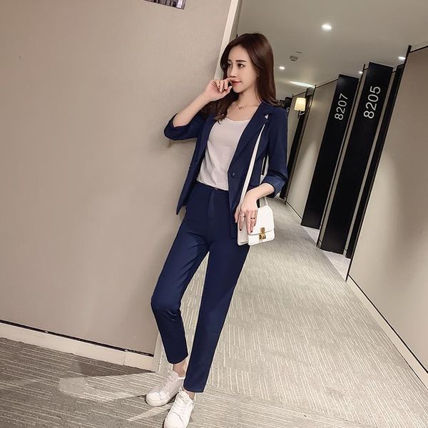women's suits & blazers autumn professional pants suit korean version of the slim ladies small female office trousers two-piece, White;black
women's suits & blazers autumn professional pants suit korean version of the slim ladies small female office trousers two-piece, White;black