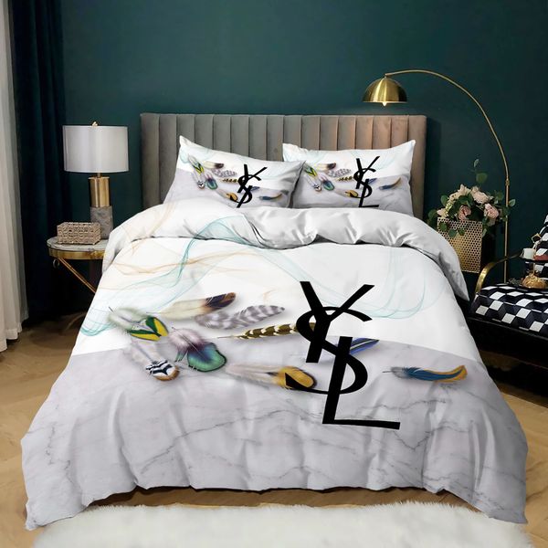 luxury design letter printing bedding set, tiwn full king suitable for friends/family/adults, with 1 duvet cover + 2 pillowcases vip2
luxury design letter printing bedding set, tiwn full king suitable for friends/family/adults, with 1 duvet cover + 2 pillowcases vip2