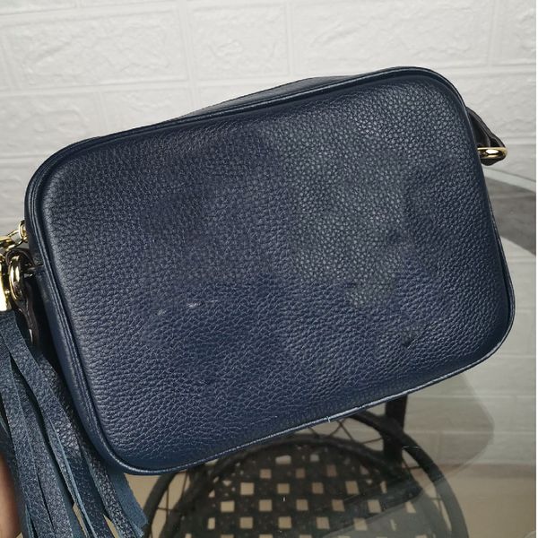 ladies small square bag fashion one shoulder messenger mini type wild trend sense of multi-color optional
ladies small square bag fashion one shoulder messenger mini type wild trend sense of multi-color optional