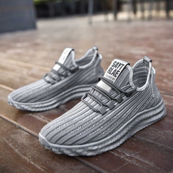 designer style sports shoes men's fashion korean light breathable woven casual light runningtraining sneakers
designer style sports shoes men's fashion korean light breathable woven casual light runningtraining sneakers