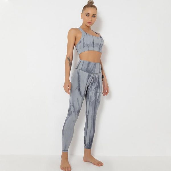 women's two piece pants 2 seamless set tracksuit fitness sports bra and leggings wear for women gym clothing athletic yoga suit, White
women's two piece pants 2 seamless set tracksuit fitness sports bra and leggings wear for women gym clothing athletic yoga suit, White
