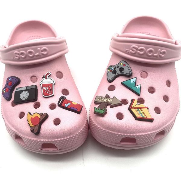charms 5-10pcs/set high quanlity croc shoes pvc fashion decaration kid's cartoon gift accessories diamonds dope blm buckle, Bronze;silver
charms 5-10pcs/set high quanlity croc shoes pvc fashion decaration kid's cartoon gift accessories diamonds dope blm buckle, Bronze;silver