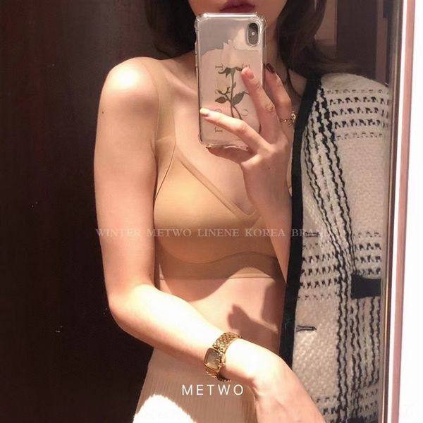 ree metwo naked latex no steel ring shockproof gathered sports muscle uu cup traceless sleep underwear women's underwear brabra brafema, Red;black
ree metwo naked latex no steel ring shockproof gathered sports muscle uu cup traceless sleep underwear women's underwear brabra brafema, Red;black
