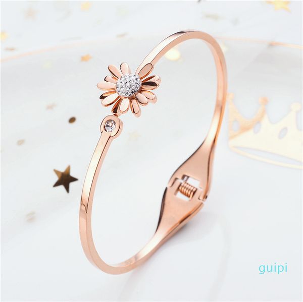 net red little titanium steel bracelet with drill opening fashion rose gold little daisy bracelet, Black
net red little titanium steel bracelet with drill opening fashion rose gold little daisy bracelet, Black