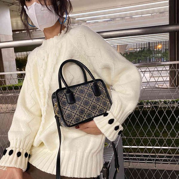 purses women's new fashion one shoulder big bag high sense minority jacquard design commuter tote bag handbag black friday
purses women's new fashion one shoulder big bag high sense minority jacquard design commuter tote bag handbag black friday