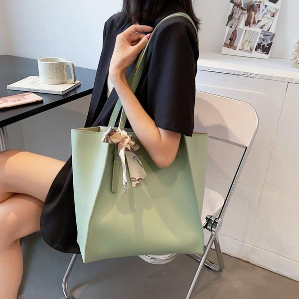 evening bags designer brand bow knot silk scarf women's shoulder luxury handbag pu leather large capacity casual tote female purses
evening bags designer brand bow knot silk scarf women's shoulder luxury handbag pu leather large capacity casual tote female purses