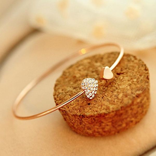 charm bracelets 2021 fashion cuff opening adjustable crystal double heart bracelet for women jewelry gift bangles, Golden;silver
charm bracelets 2021 fashion cuff opening adjustable crystal double heart bracelet for women jewelry gift bangles, Golden;silver