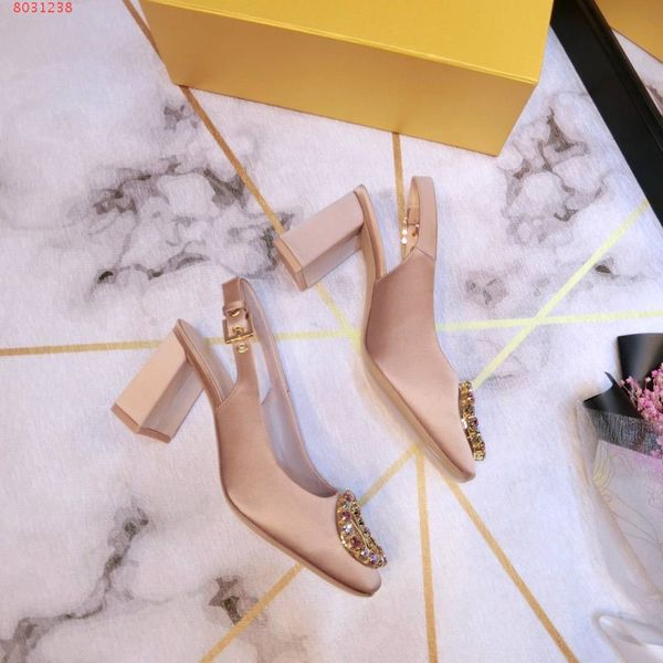 2021 new fashion women high heels dress sandals shoes diamond decoration elegant style heels wedding dress shoes, Black
2021 new fashion women high heels dress sandals shoes diamond decoration elegant style heels wedding dress shoes, Black
