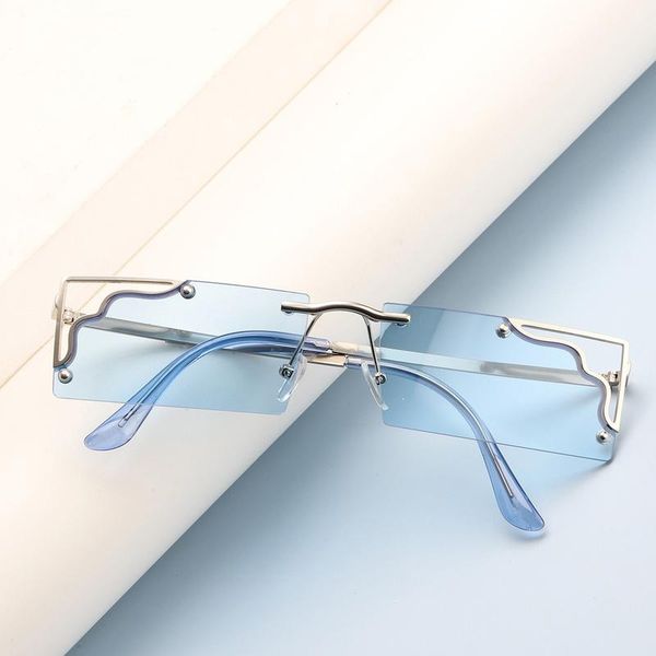 fashion small square sunglasses men and women 2021 trend design red blue wild uv400 lentes de sol mujer, White;black
fashion small square sunglasses men and women 2021 trend design red blue wild uv400 lentes de sol mujer, White;black