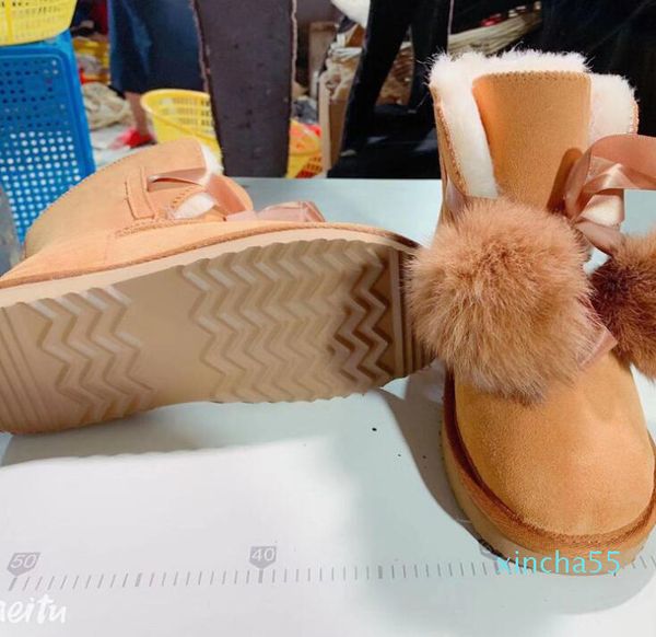 classic design girl women plush sheepskin snow boots short snow boots fur integra ted keep warm boots, Black
classic design girl women plush sheepskin snow boots short snow boots fur integra ted keep warm boots, Black