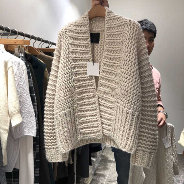women's sweaters autumn and winter korean net red design sense thick line sweater knitted cardigan women's jacket yt17, White;black
women's sweaters autumn and winter korean net red design sense thick line sweater knitted cardigan women's jacket yt17, White;black