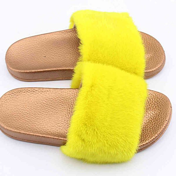 2021 new product wholesale real mink fur slides slippers for women in all sizes with customized letters, Black
2021 new product wholesale real mink fur slides slippers for women in all sizes with customized letters, Black