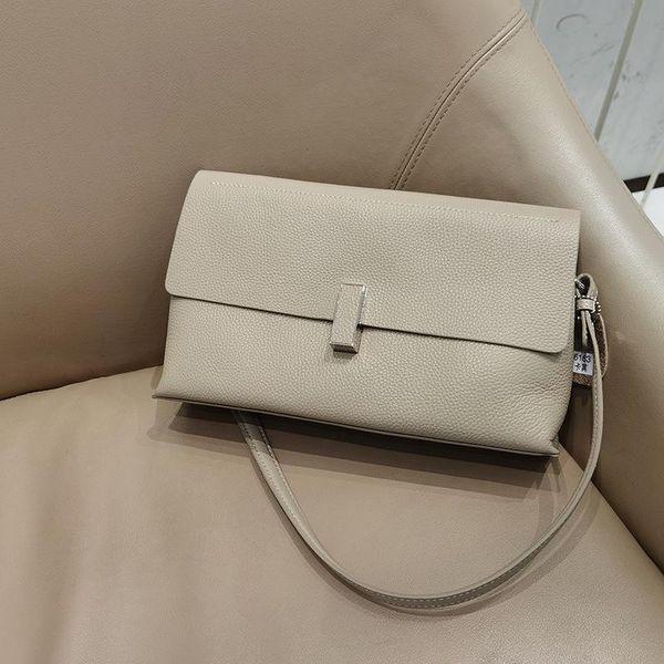 evening bags blue thick cow leather daily purse handbag lichi pattern small women crossbody bag luxury design flap messenger
evening bags blue thick cow leather daily purse handbag lichi pattern small women crossbody bag luxury design flap messenger